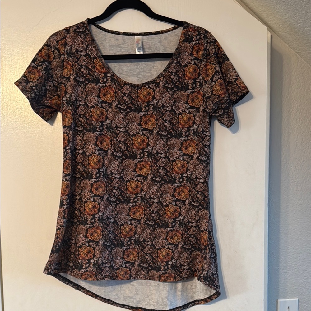 LuLaRoe Multicolor Floral Short Sleeve Classic T